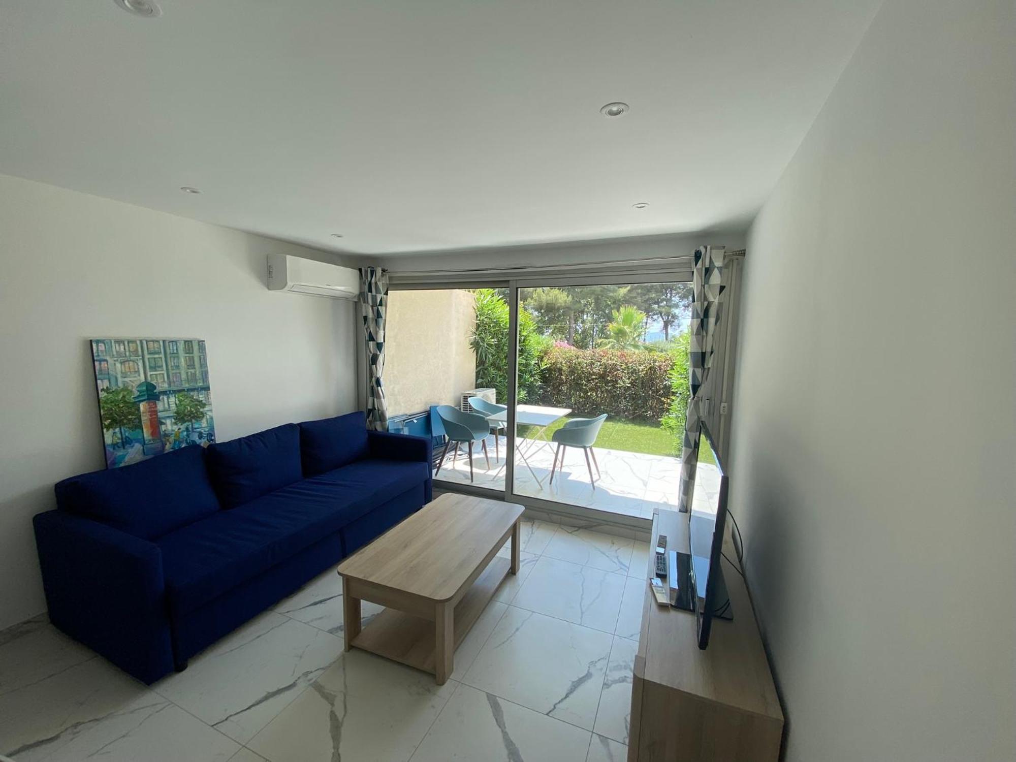Appartement Face Mer Et Port Santa Lucia Climatise Et Wifi Saint-Raphaël Exterior foto
