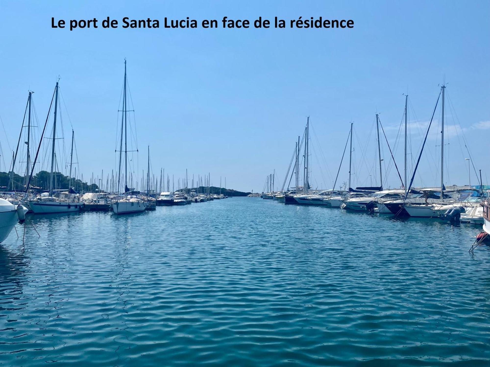 Appartement Face Mer Et Port Santa Lucia Climatise Et Wifi Saint-Raphaël Exterior foto
