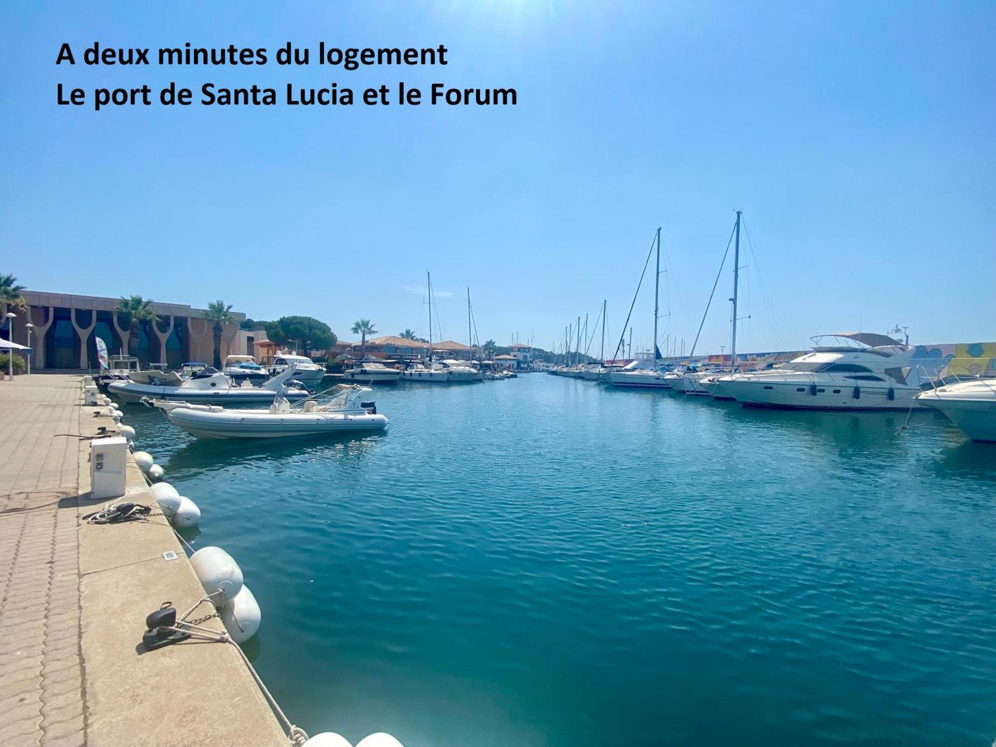 Appartement Face Mer Et Port Santa Lucia Climatise Et Wifi Saint-Raphaël Exterior foto